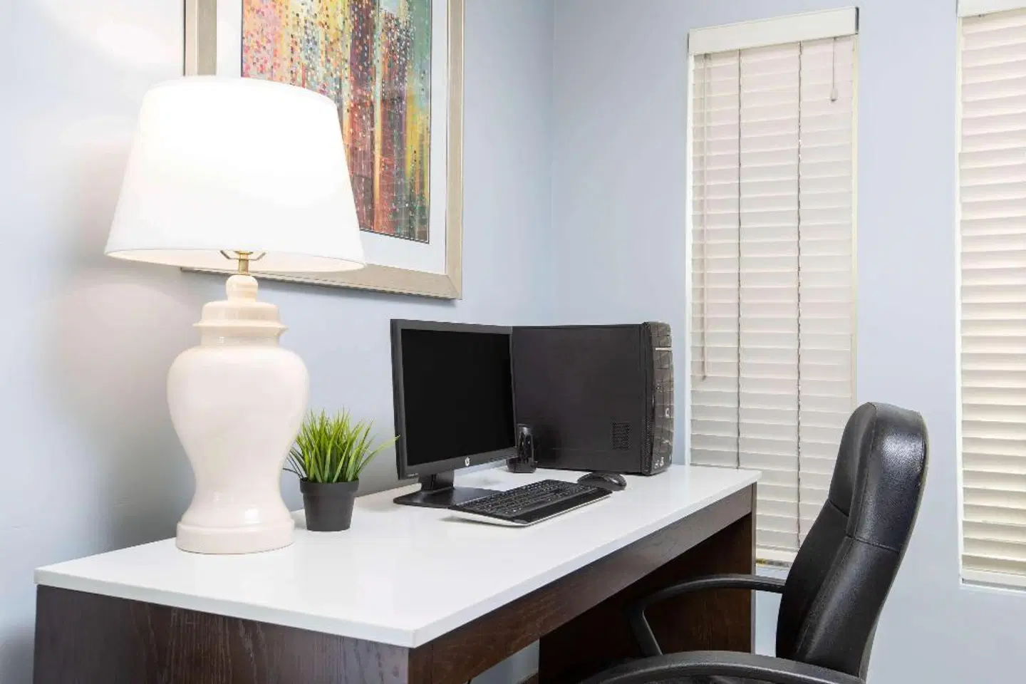Baymont by Wyndham San Diego Downtown ROOM_EXAMPLE