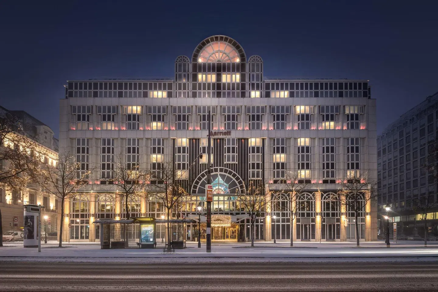 Vienna Marriott Hotel EXTERIOR