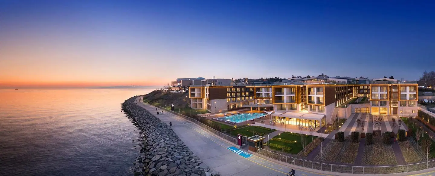 Crowne Plaza Istanbul Florya by IHG EXTERIOR