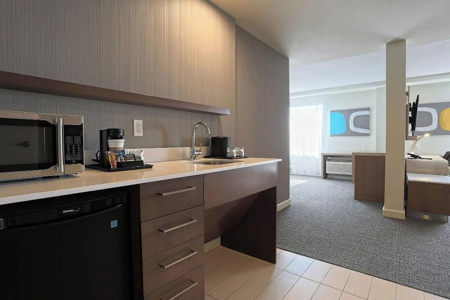 Courtyard by Marriott Montreal West Island/Baie DUrfe ROOM_EXAMPLE