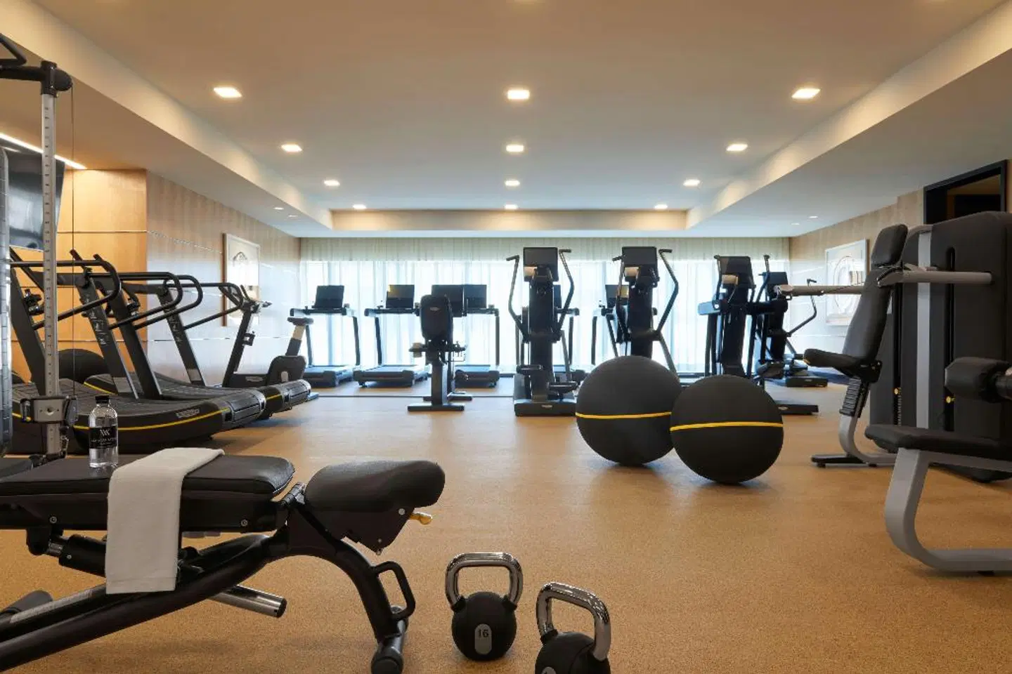 Waldorf Astoria Beverly Hills SPORTS_AND_LEISURE