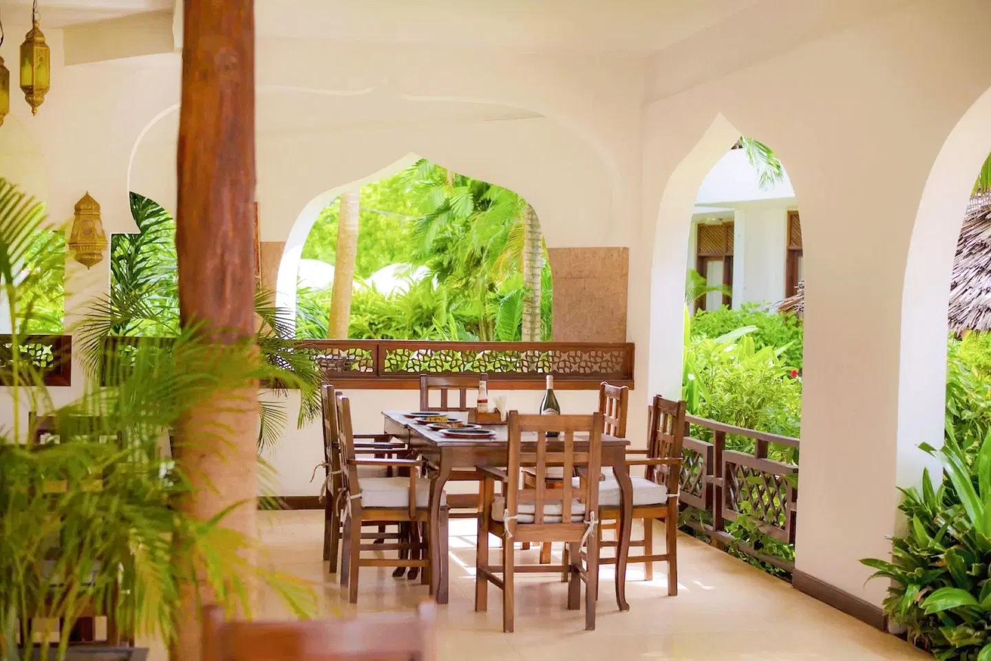 AHG Hisia Nungwi Experience Restaurant