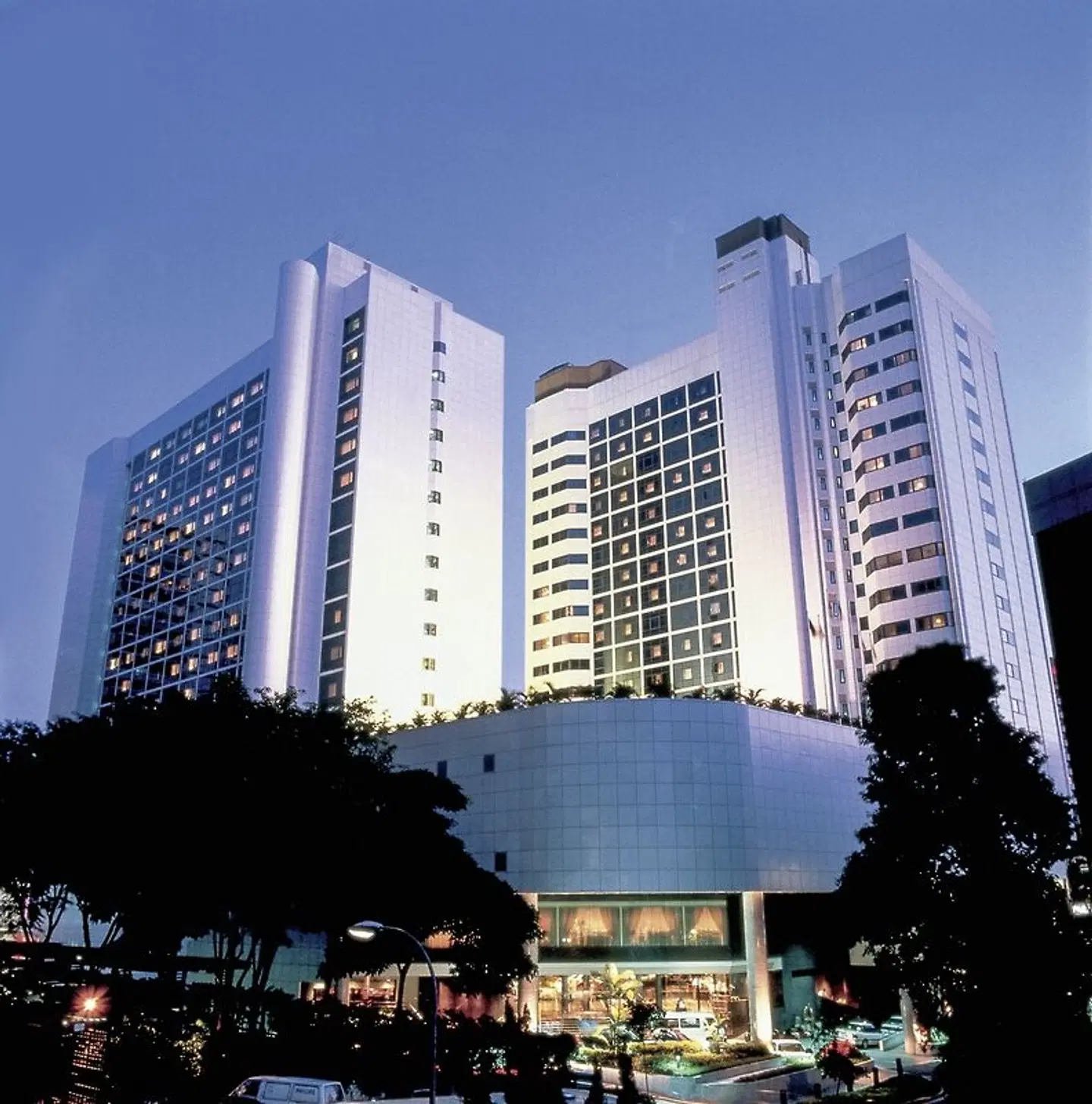 Orchard Hotel EXTERIOR