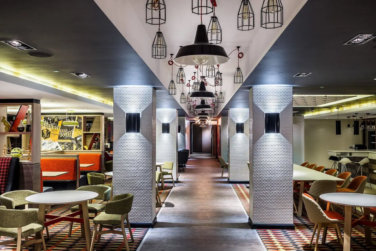 Holiday Inn London - Watford Junction by IHG LOUNGE_LOBBY