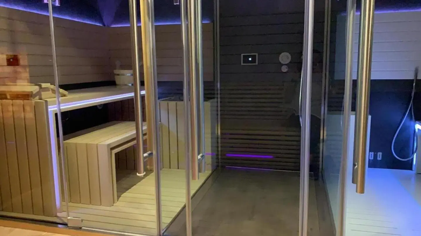 M14 Badezimmer