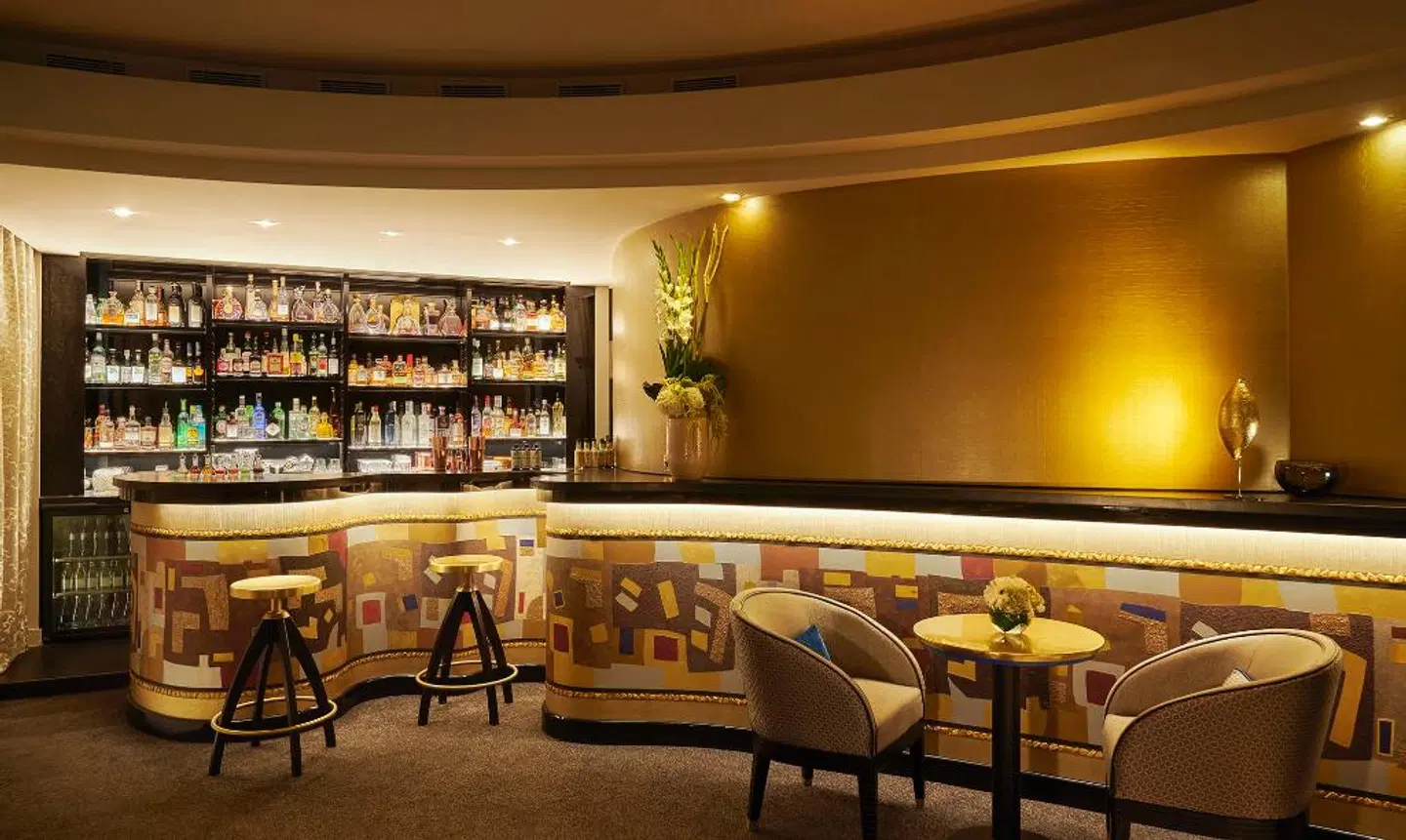 Le Burgundy Paris Bar