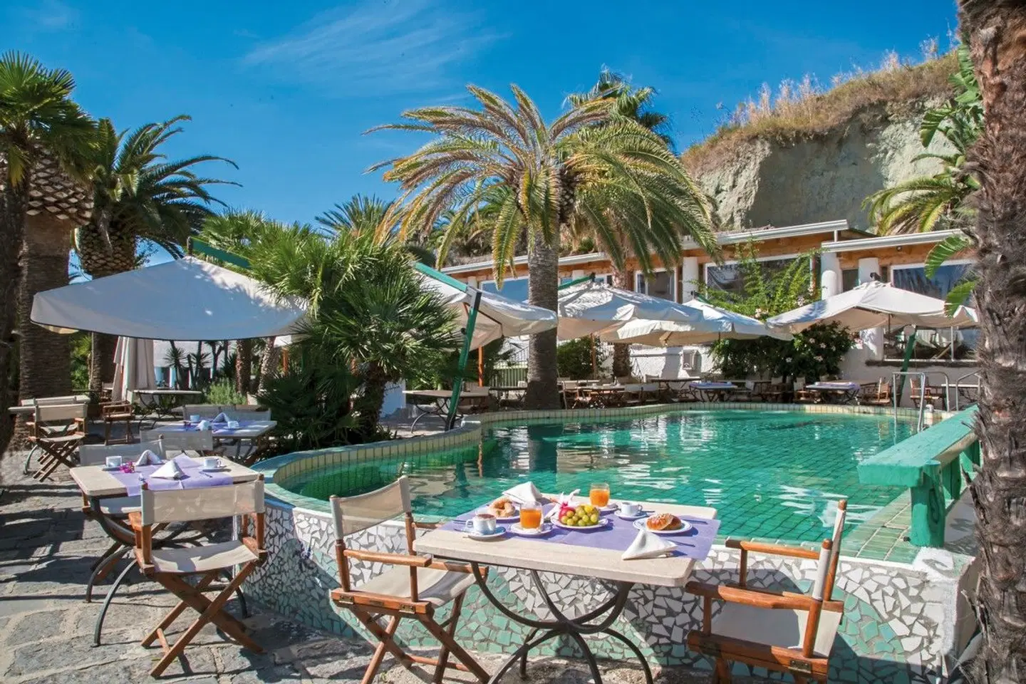 Borgo Romantica Resort & Spa OUTDOOR_POOL