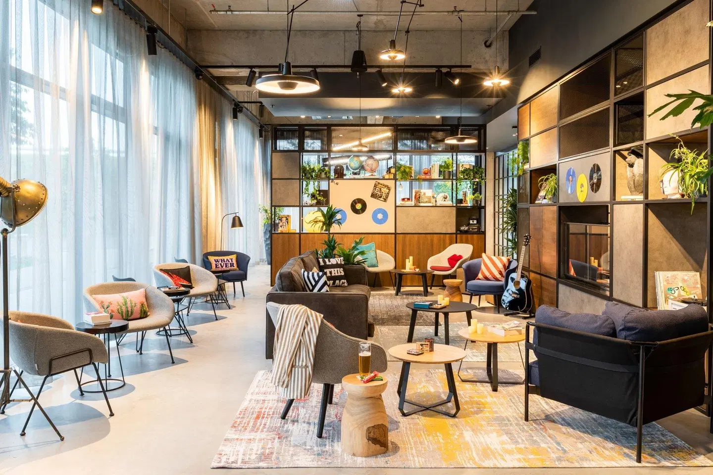 Moxy Berlin Airport Restaurant