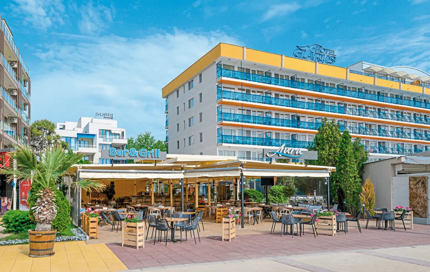 Glarus Beach EXTERIOR
