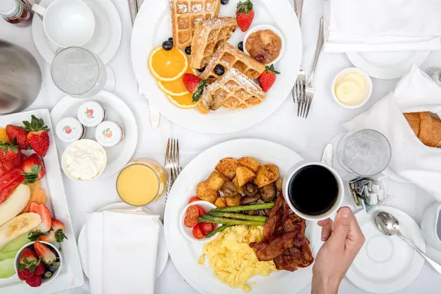 Holiday Inn Portland-By the Bay Restaurant