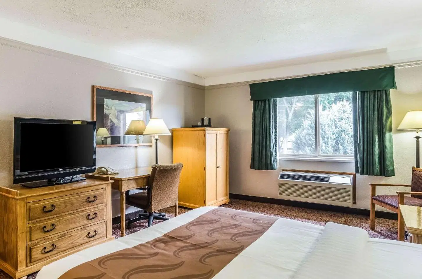 Quality Inn ROOM_EXAMPLE