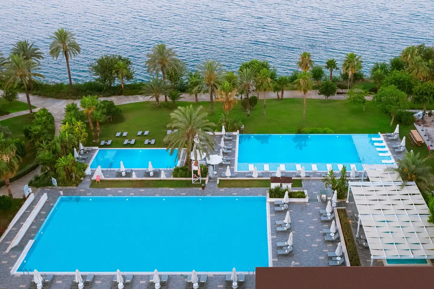 Akra Antalya OUTDOOR_POOL