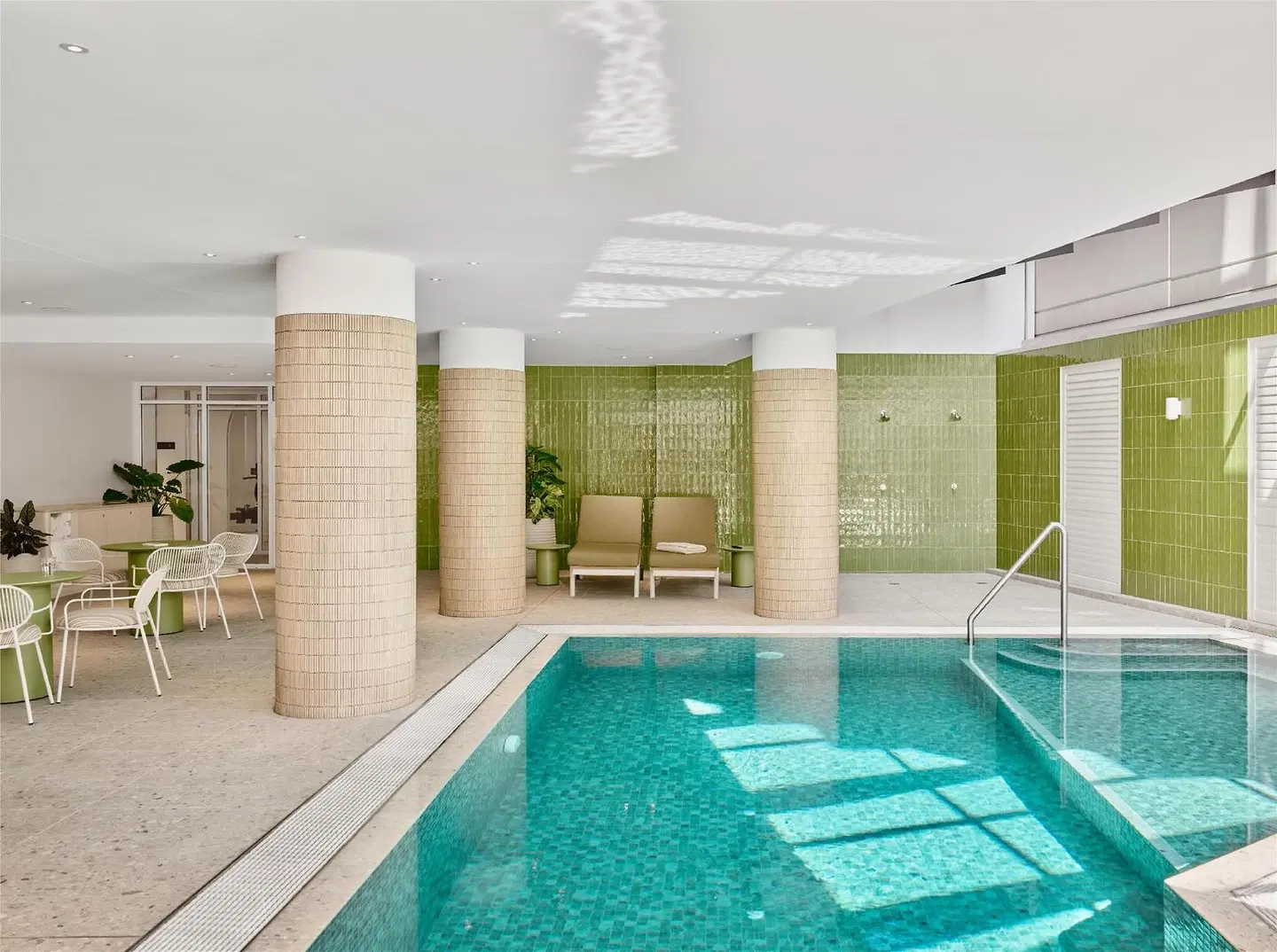 Adina Apartment Hotel Sydney Town Hall Hallenbad