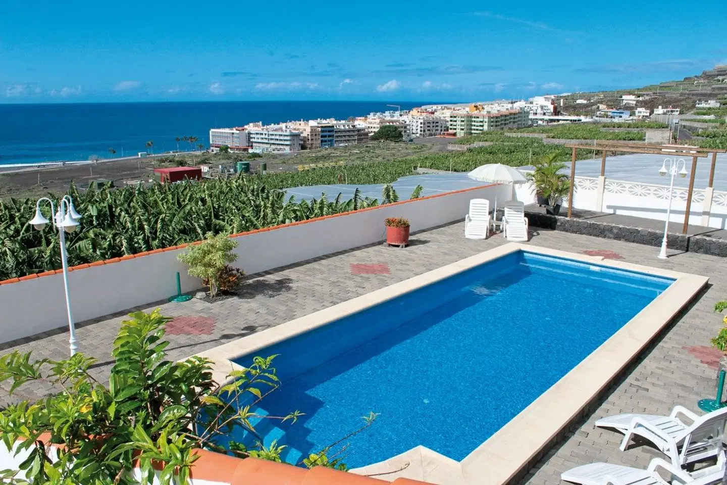 Solymar OUTDOOR_POOL