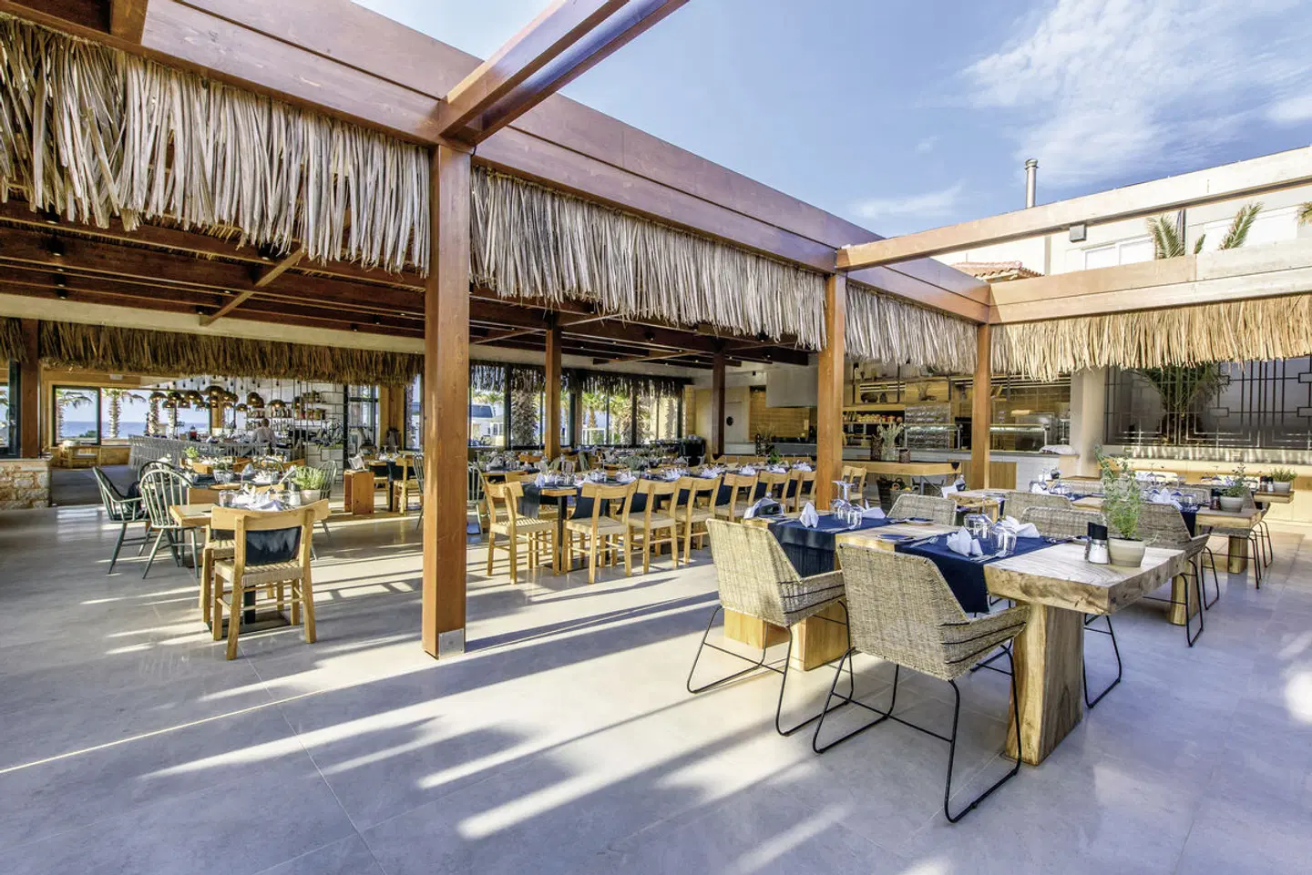 Stella Village Bar