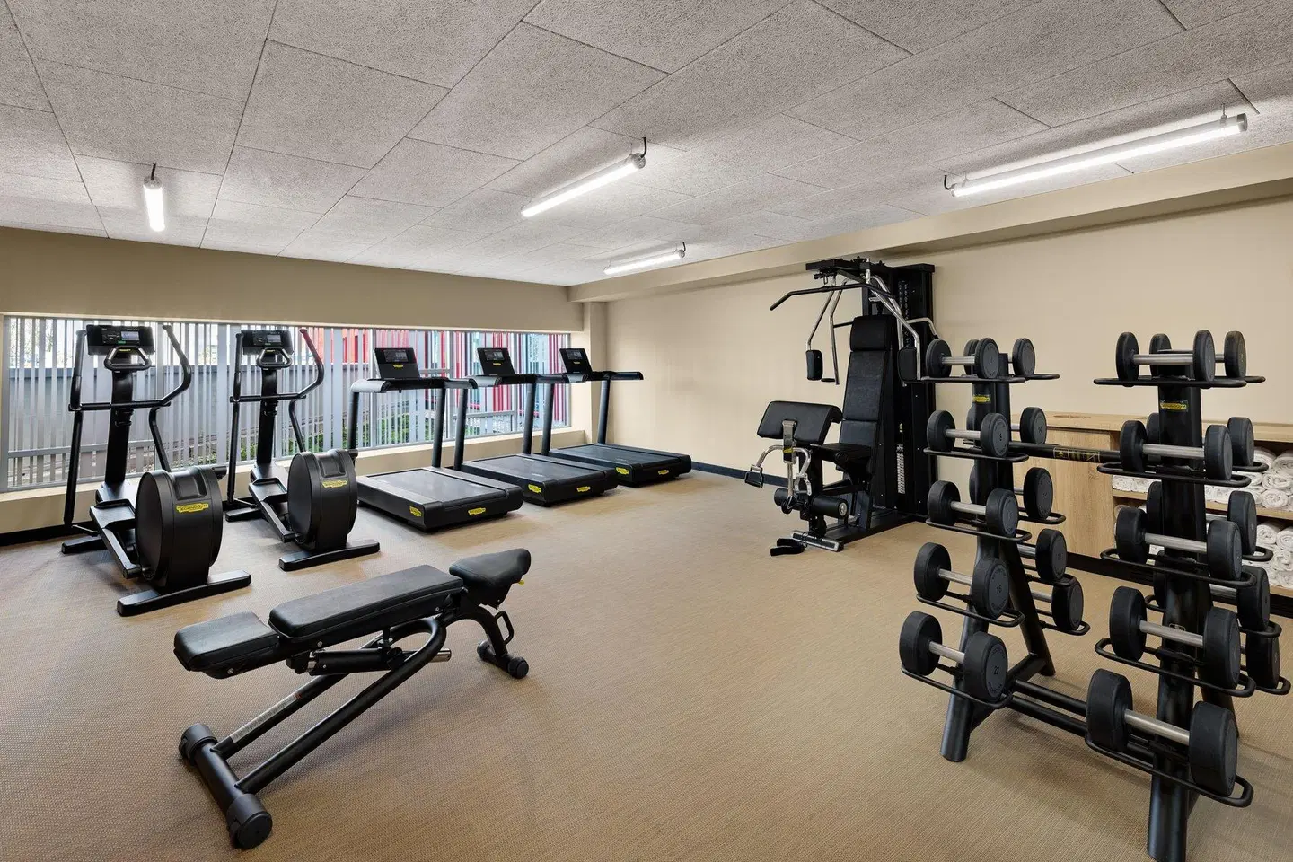 Courtyard by Marriott Paris Charles de Gaulle Central Airport SPORTS_AND_LEISURE