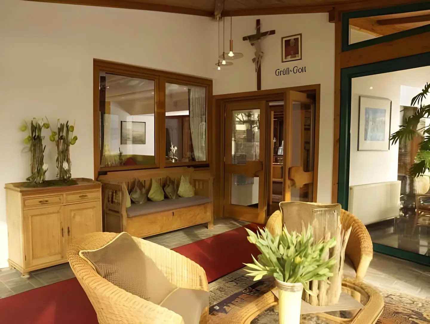 City ROOM_EXAMPLE
