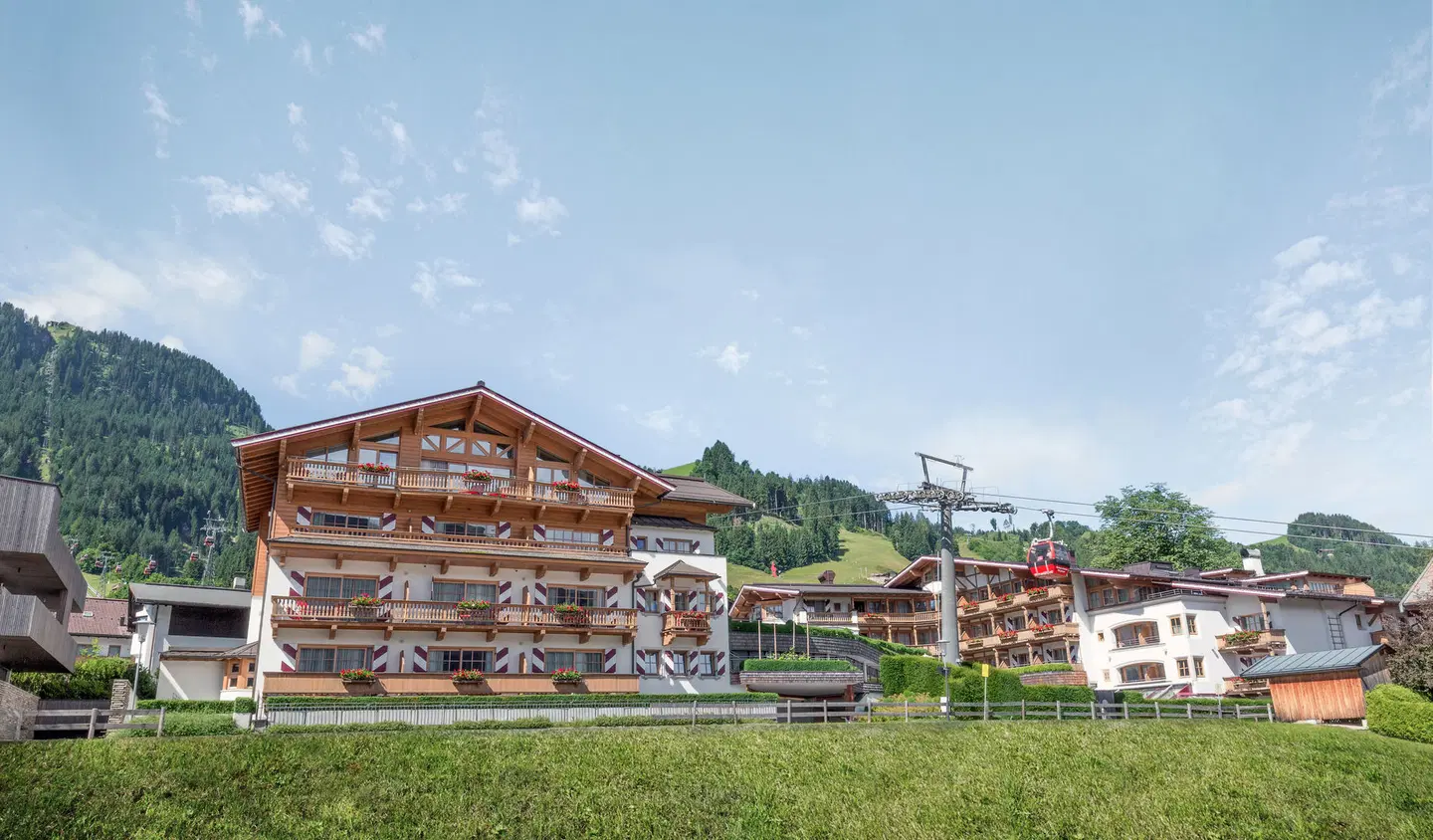 Hotel Kaiserhof Kitzbühel EXTERIOR