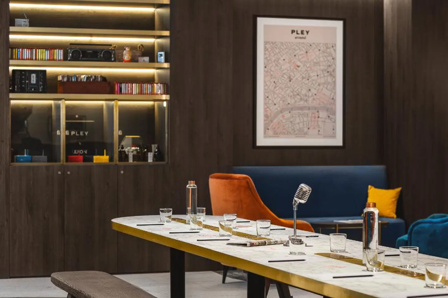 Pley Hotel Restaurant