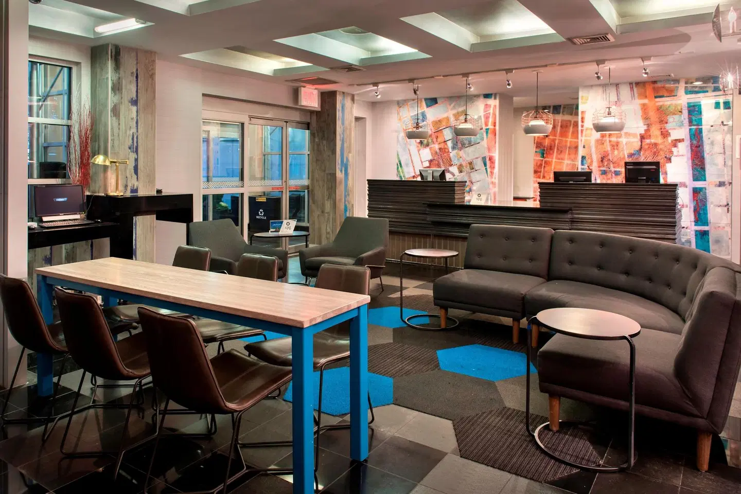 Four Points by Sheraton Manhattan SoHo Village Bar