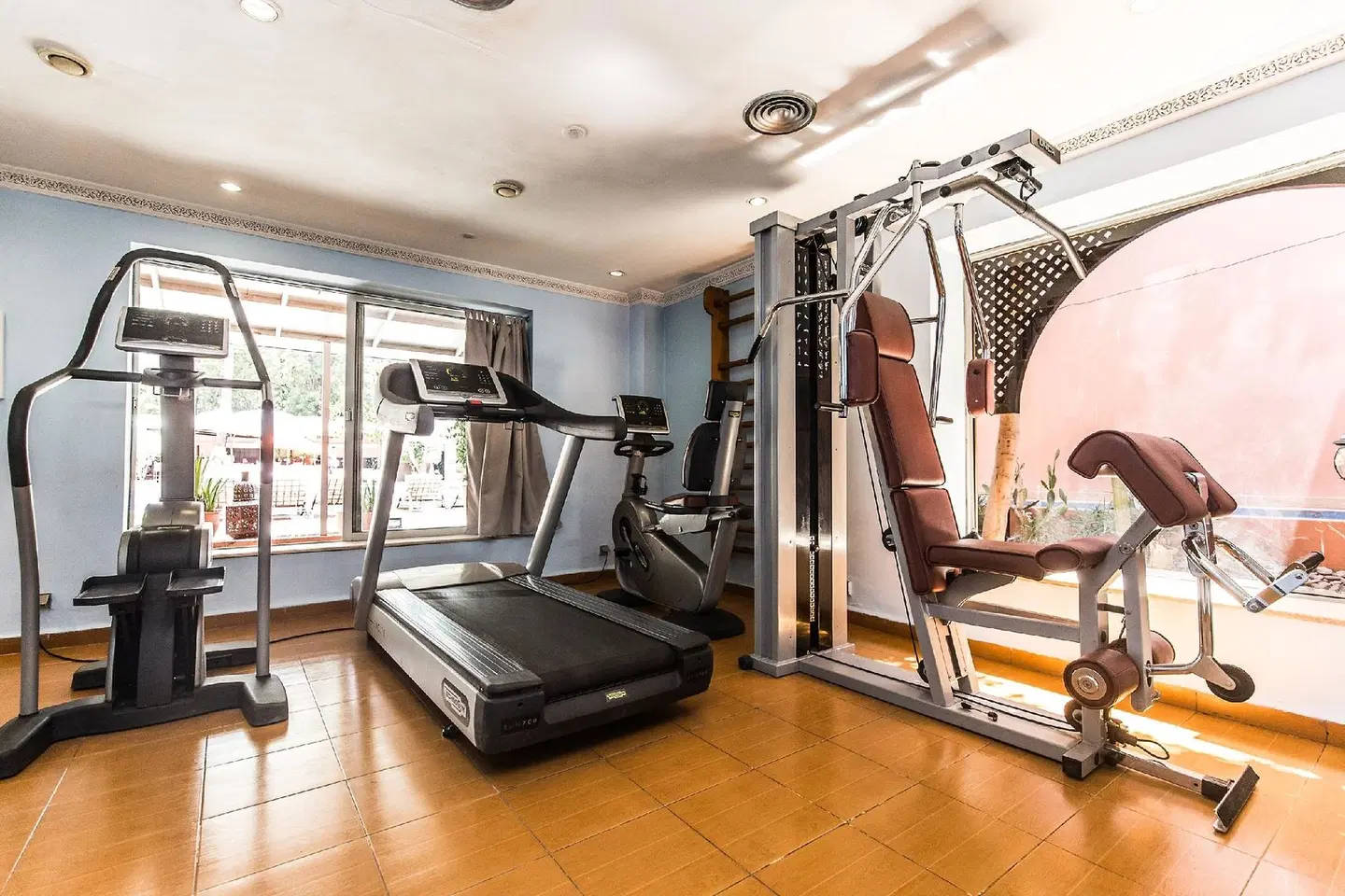 El Andalous SPORTS_AND_LEISURE
