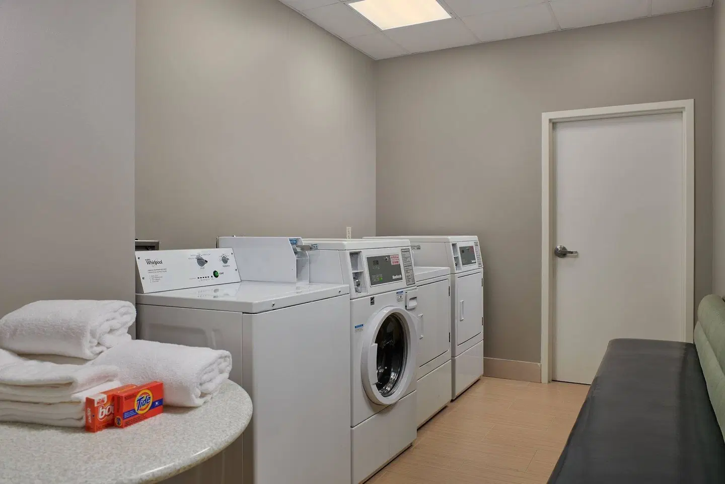 SpringHill Suites by Marriott Baton Rouge North/Airport Badezimmer