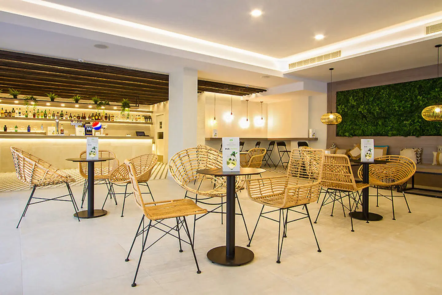 Ereza Mar - Adults only Bar