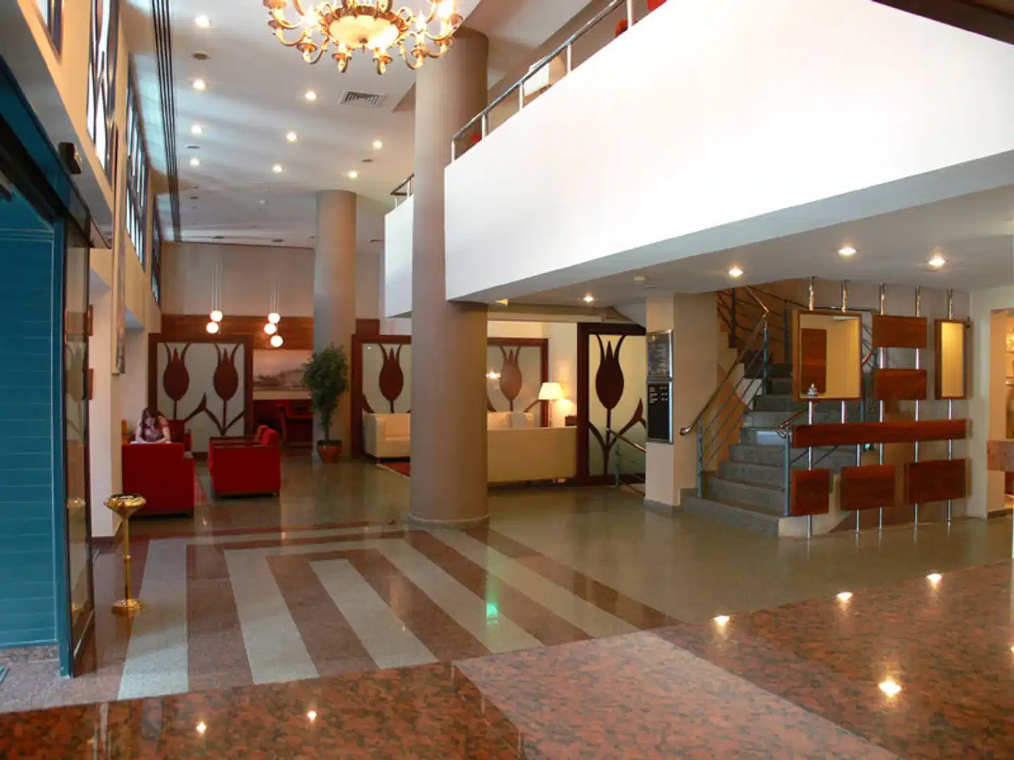 Feronya Lobby