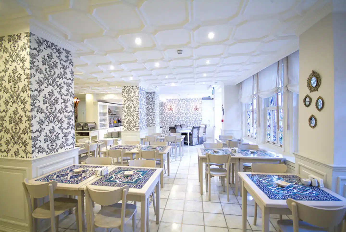 Avicenna Restaurant
