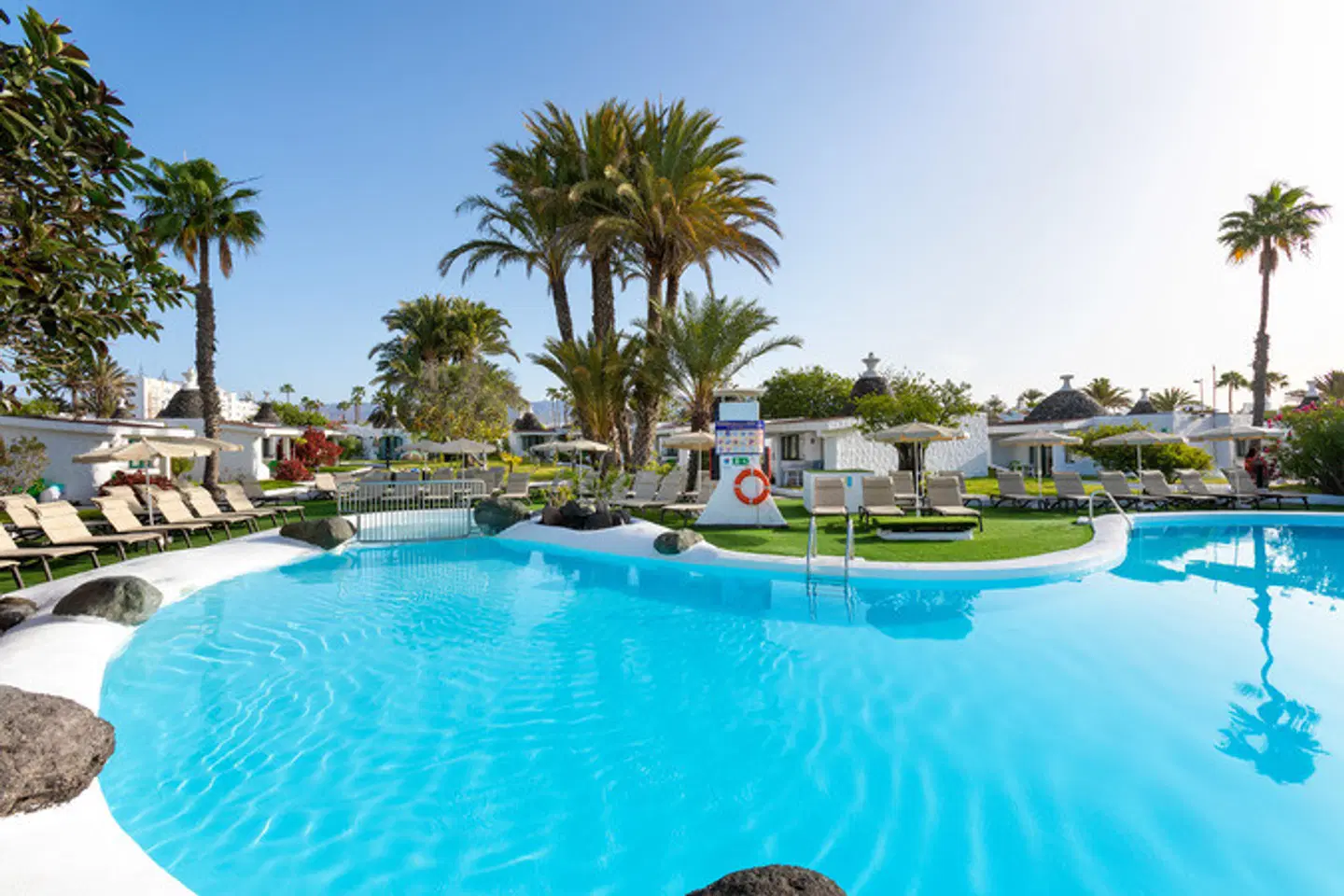 MUR Bungalows Parque Romántico OUTDOOR_POOL