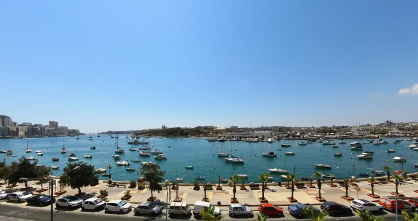 The Waterfront Strand