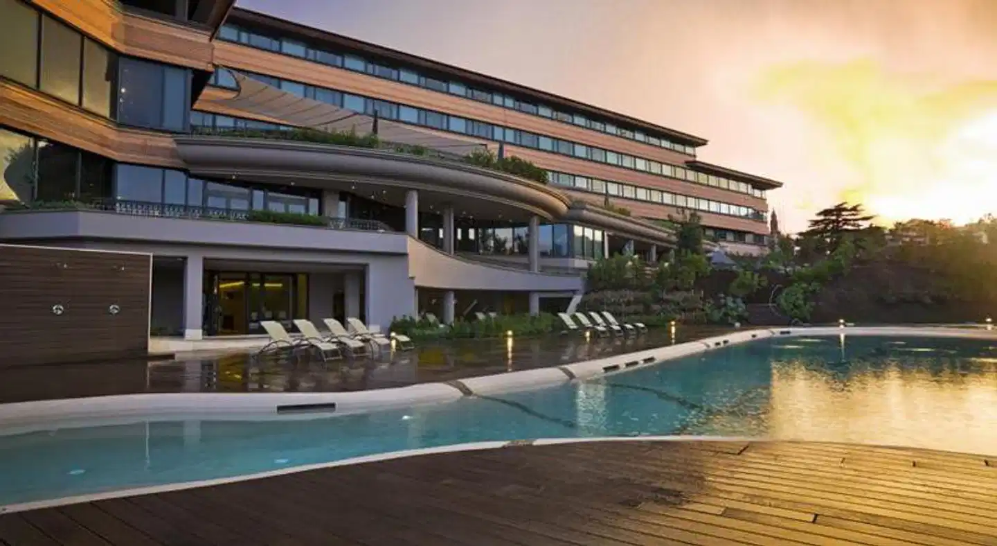 A.Roma Lifestyle Hotel Pool