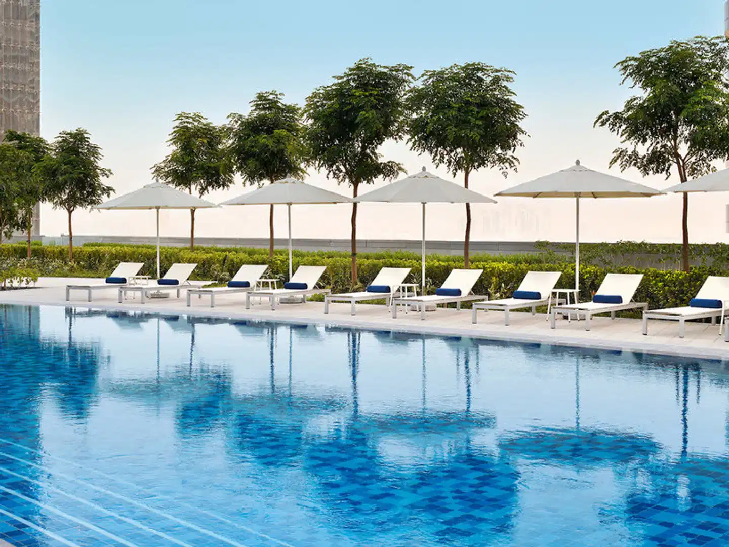 Address Dubai Mall Pool