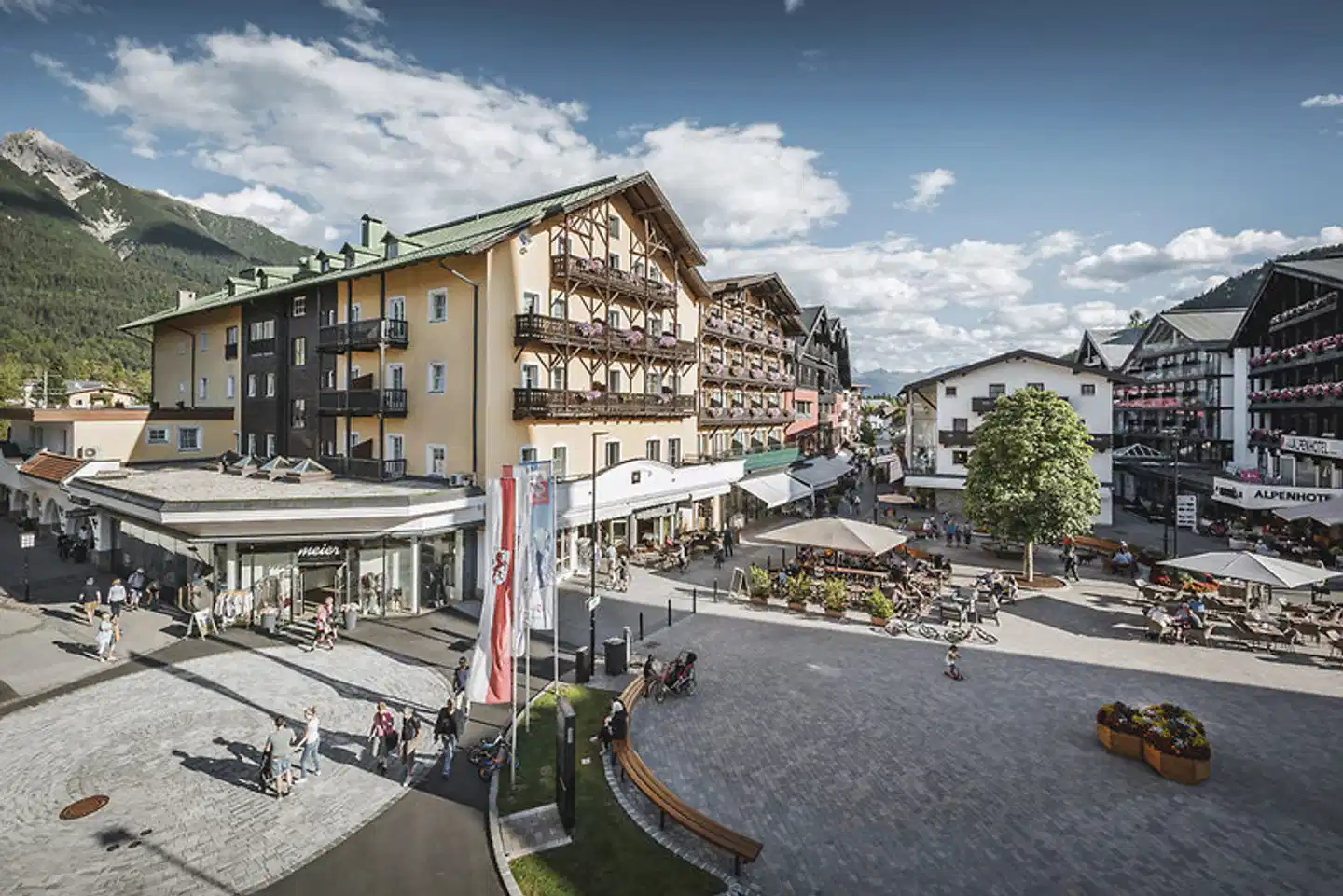 Post Seefeld - Wellnesshotel Tirol Aussenansicht