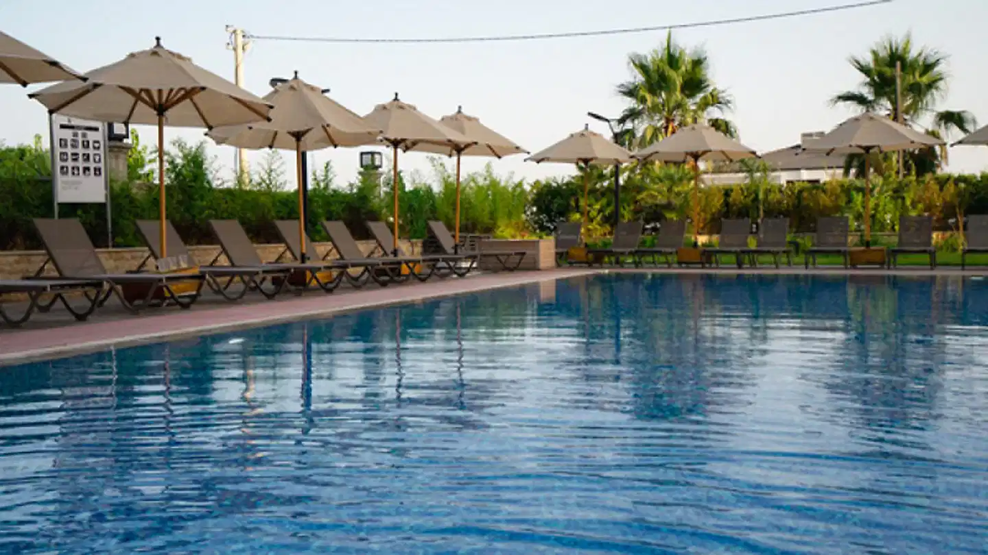 Seven For Life Thermal Hotel Pool