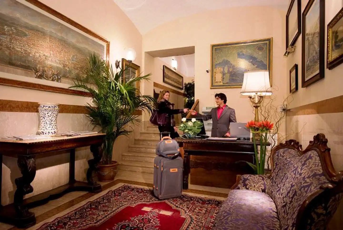 Hotel des Artistes Lobby