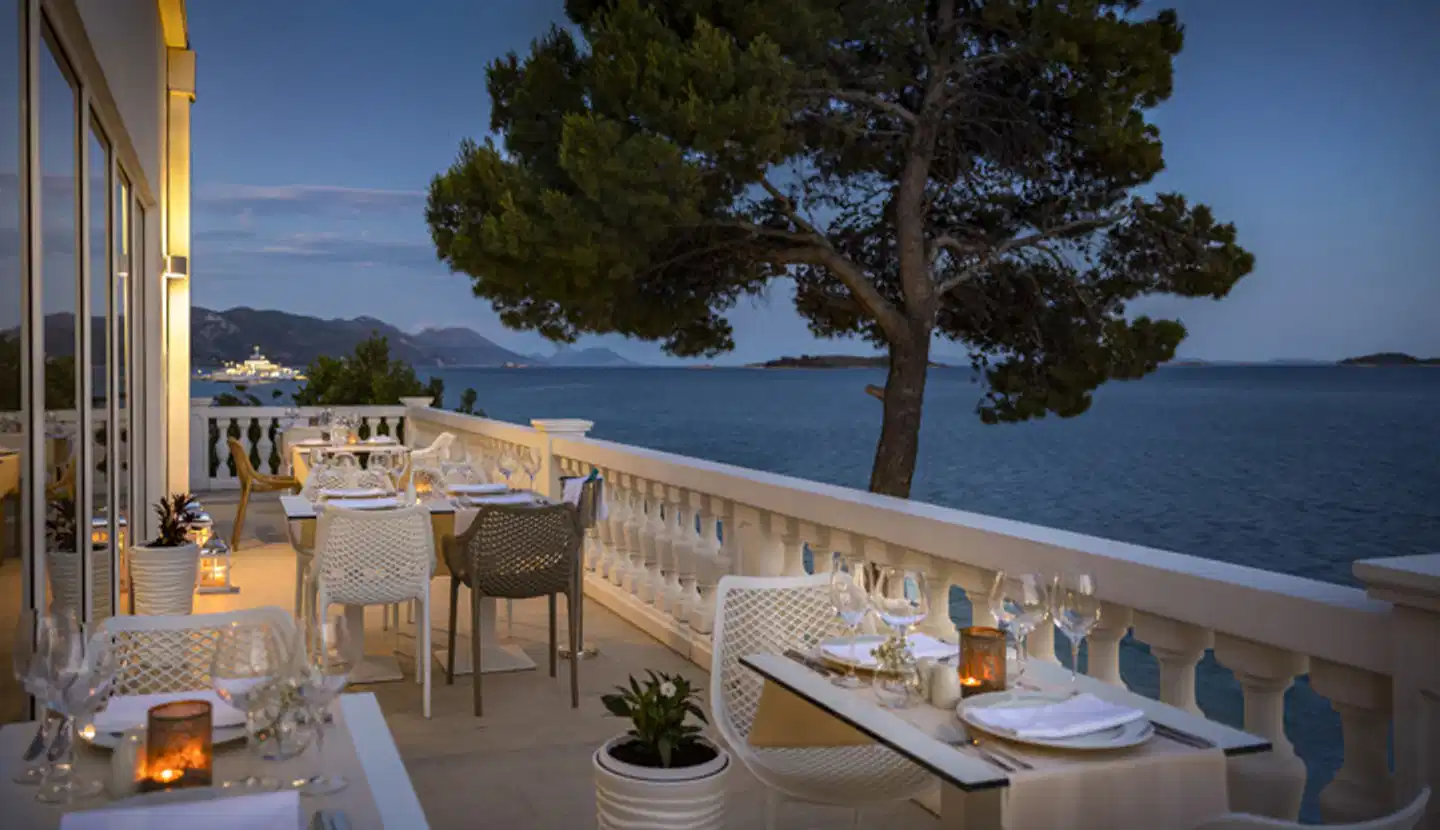 Aminess Younique Bellevue Hotel Terrasse