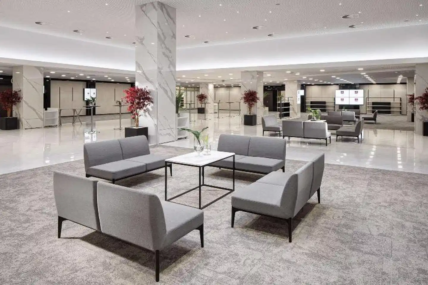 Clarion Congress Lobby
