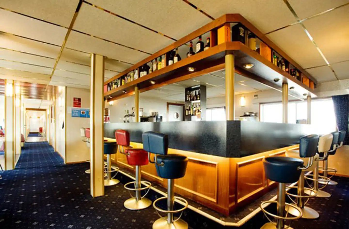 Amstel Botel Bar
