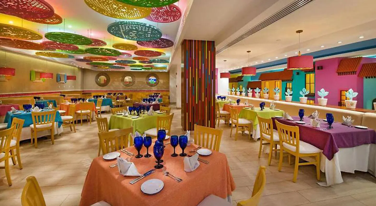 Park Royal Cancun Restaurant