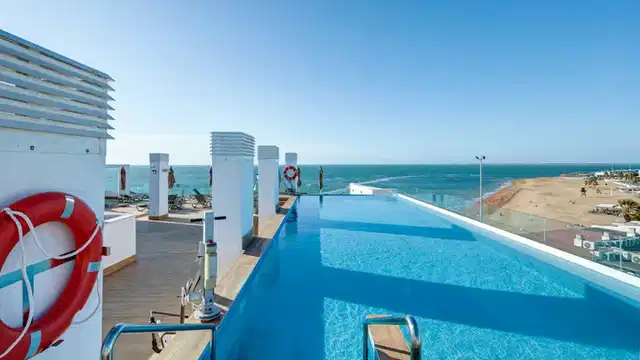 Sercotel Cruz Del Mar Pool