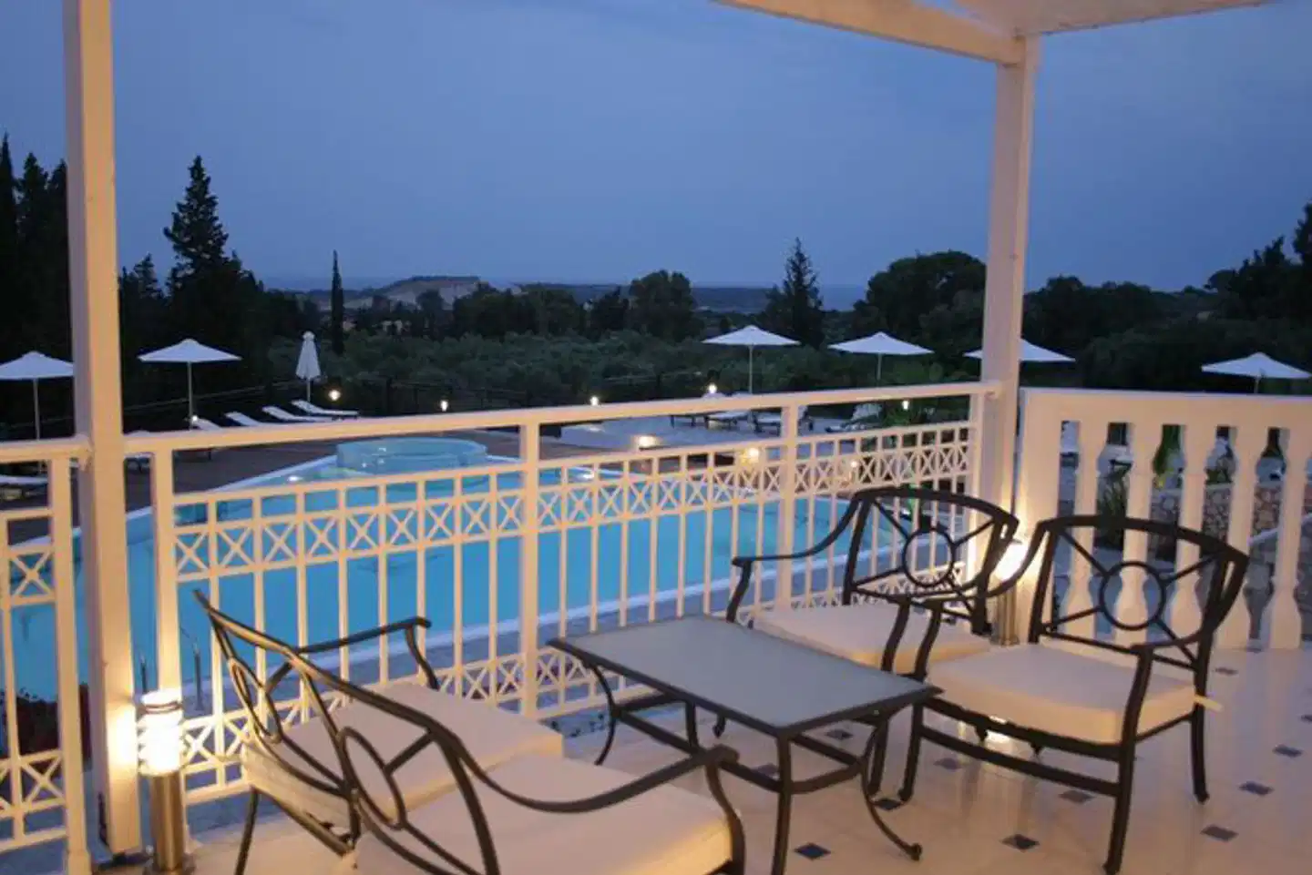 Belvedere Luxury Suites Terrasse
