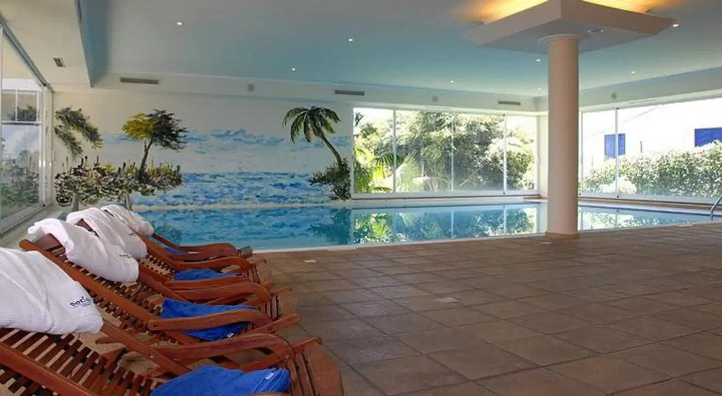 Dorisol Estrelicia Hallenbad