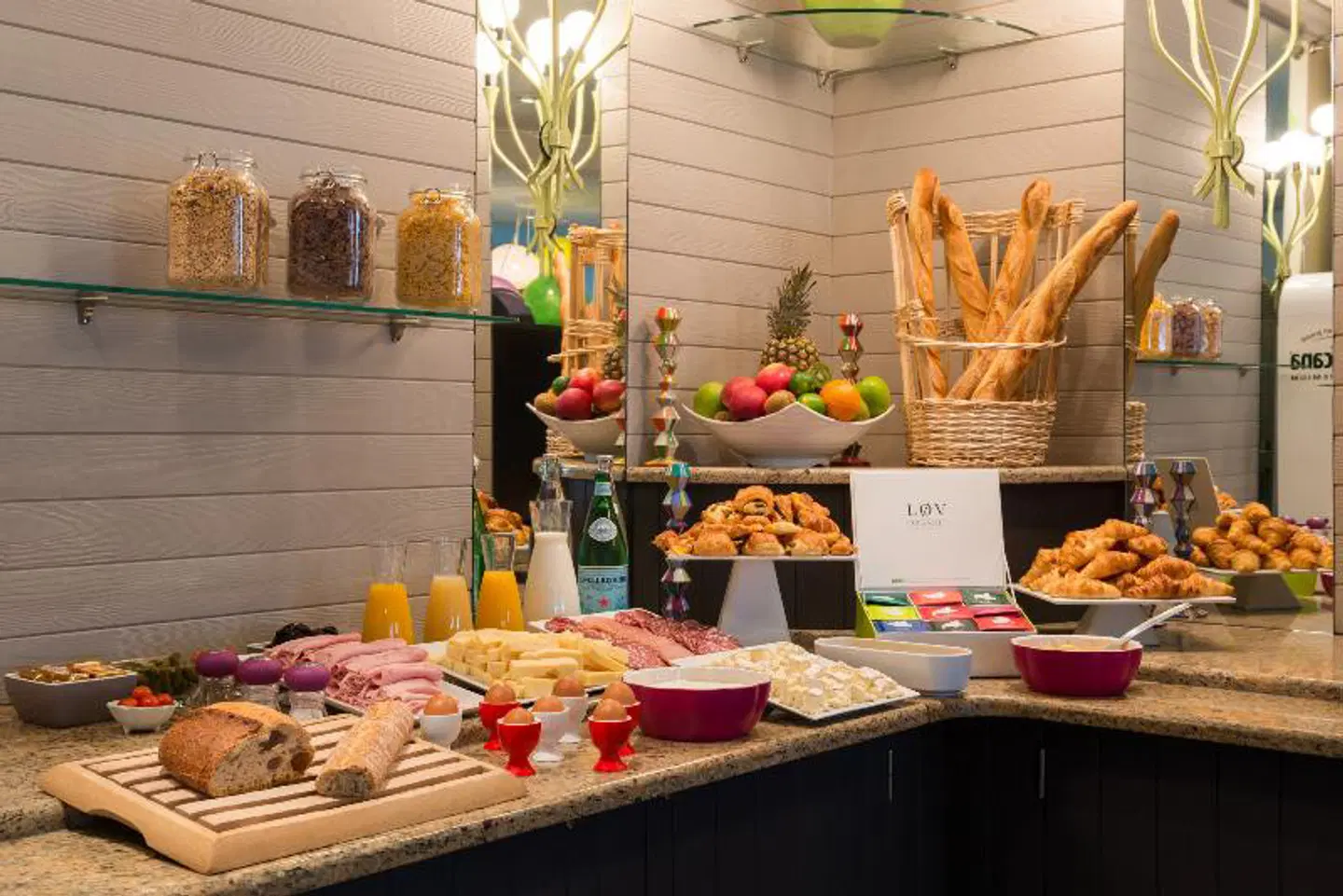 Hotel Paris Louis Blanc Restaurant