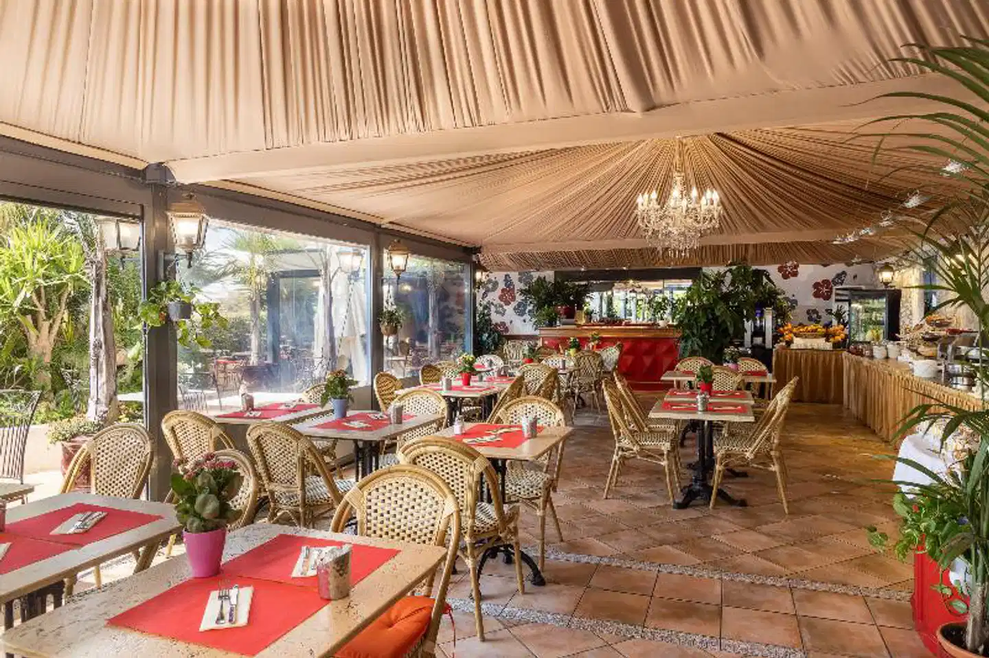 Hotel West End Restaurant