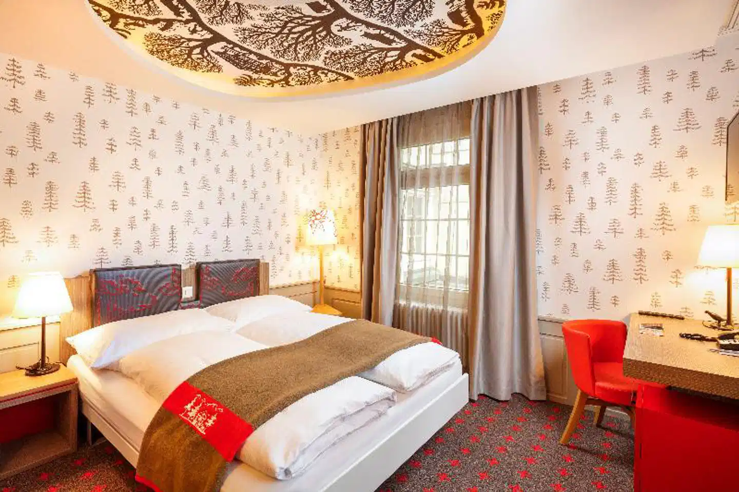 Hotel Swiss Night by Fassbind Wohnbeispiel