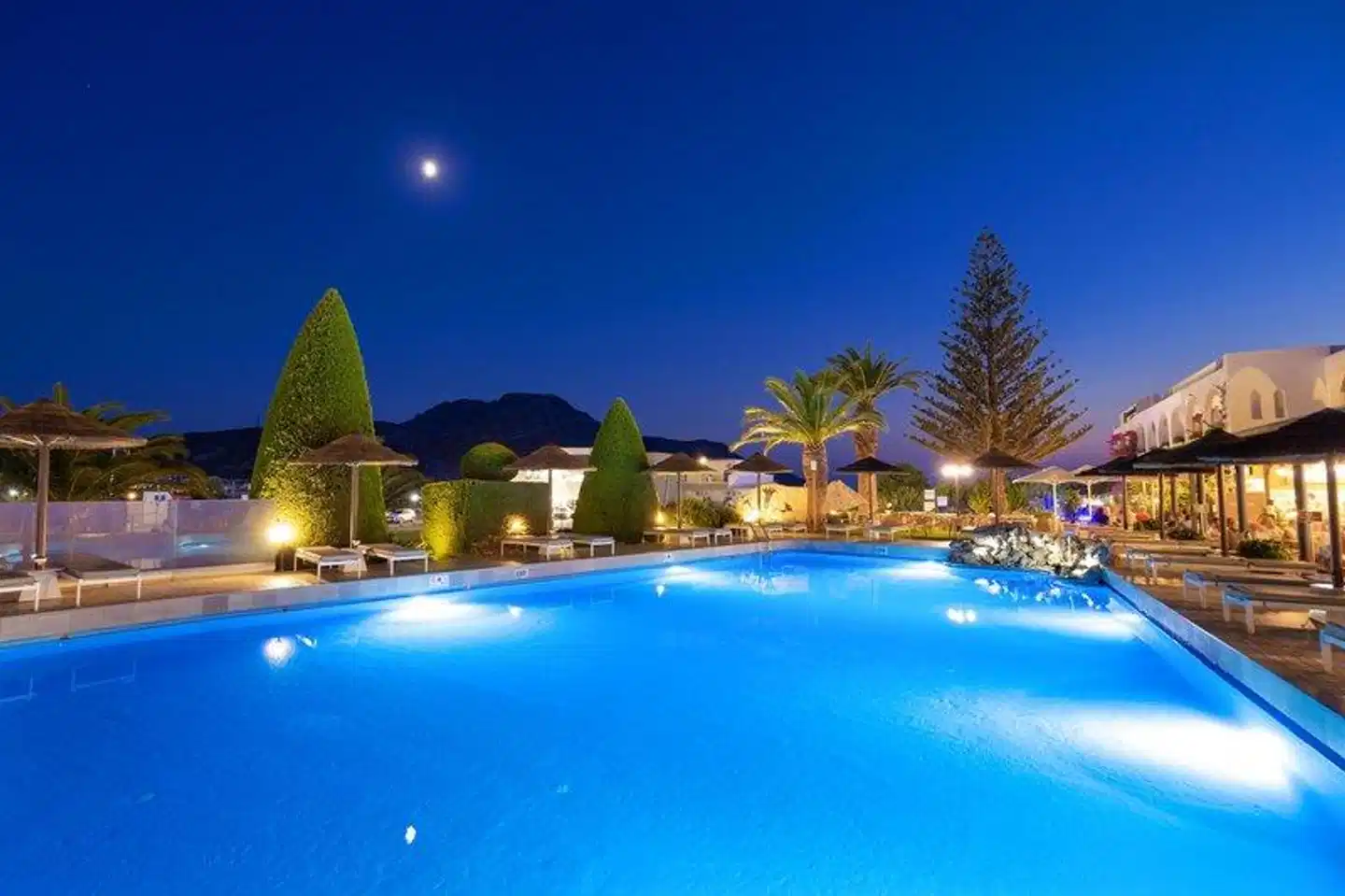 Alianthos Estate Resort Pool