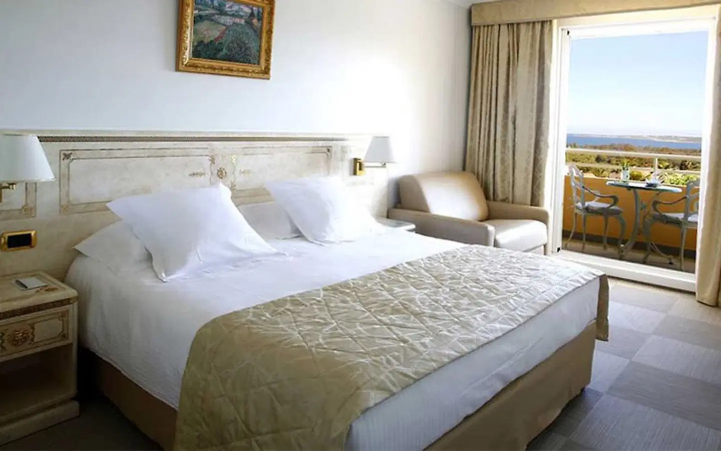 Hôtel Corsica & Serena SPA Wohnbeispiel