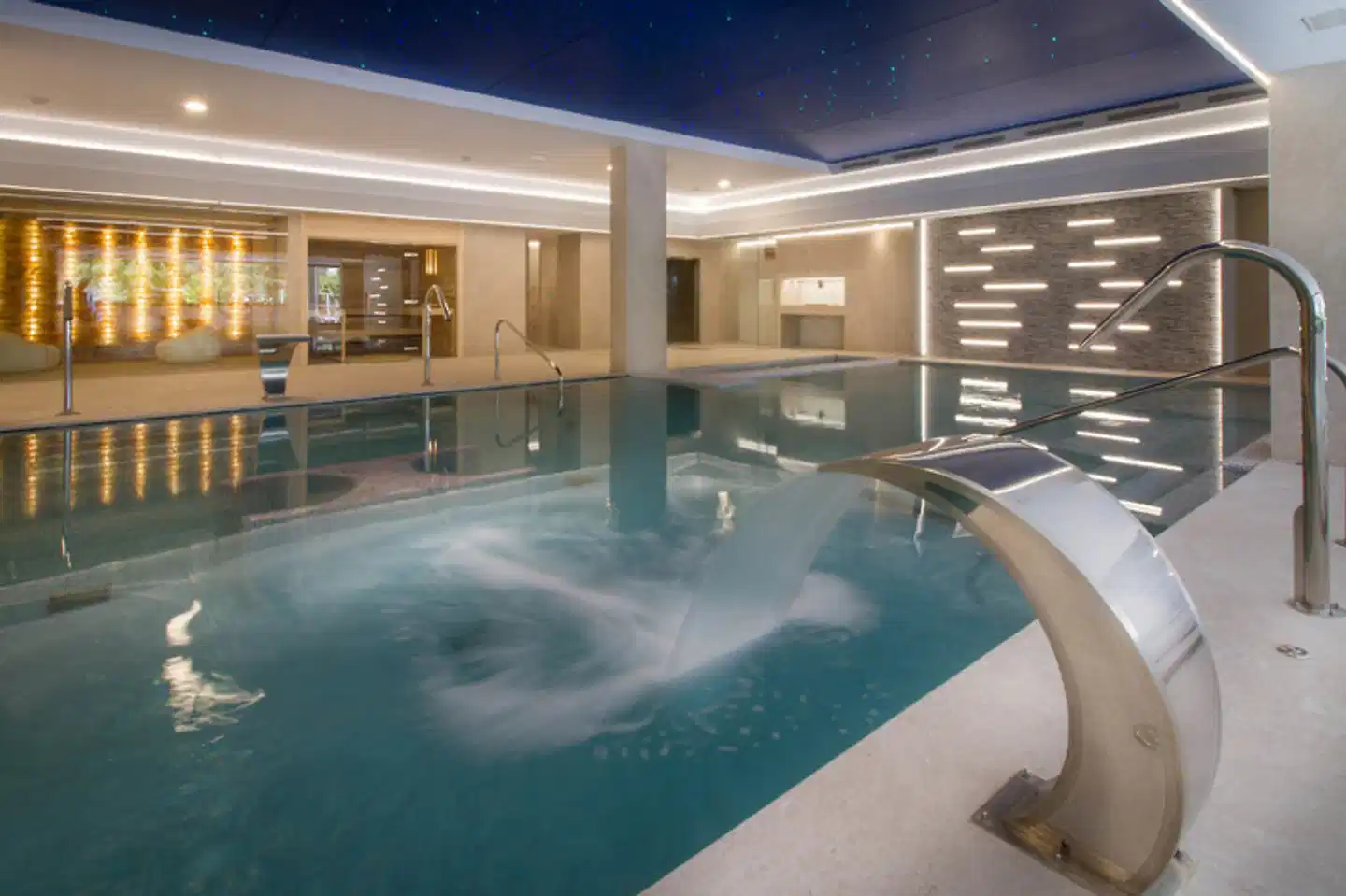 Estimar Suitopia 3 and Three  (ex. Suitopia Sol und Mar Suites) Hallenbad