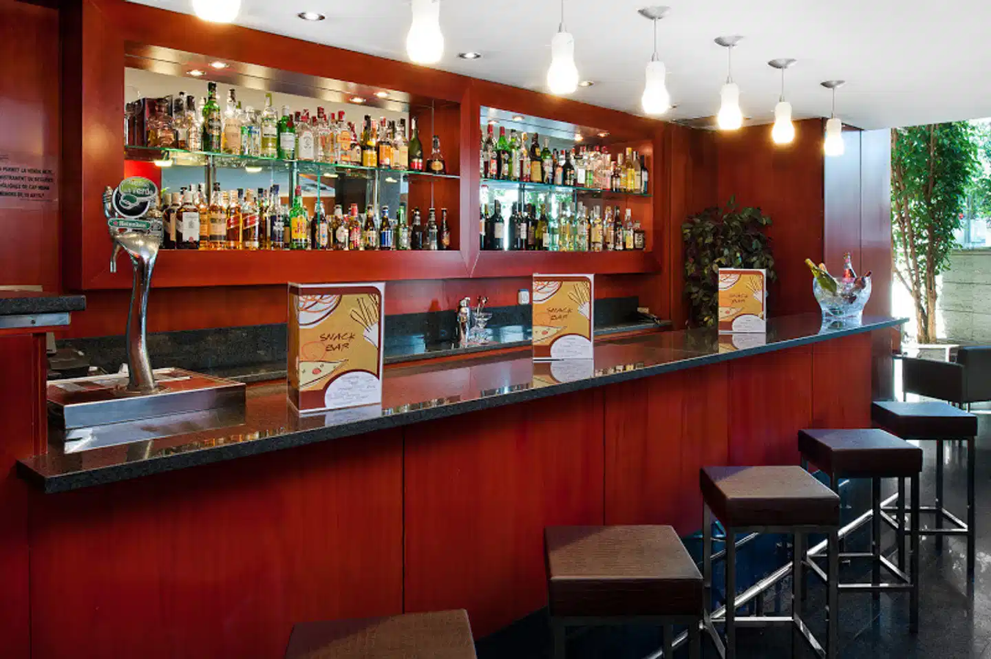 Catalonia Park Güell (ehem. Catalonia Rubens) Bar